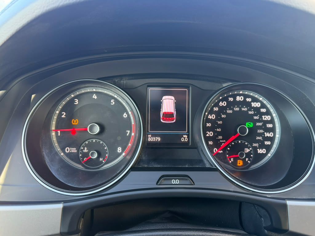 Photo 21 of this VOLKSWAGEN ATLAS