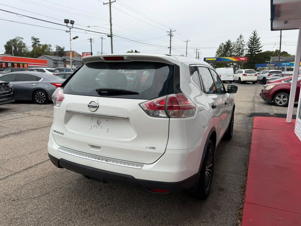 Photo 4 of this NISSAN ROGUE