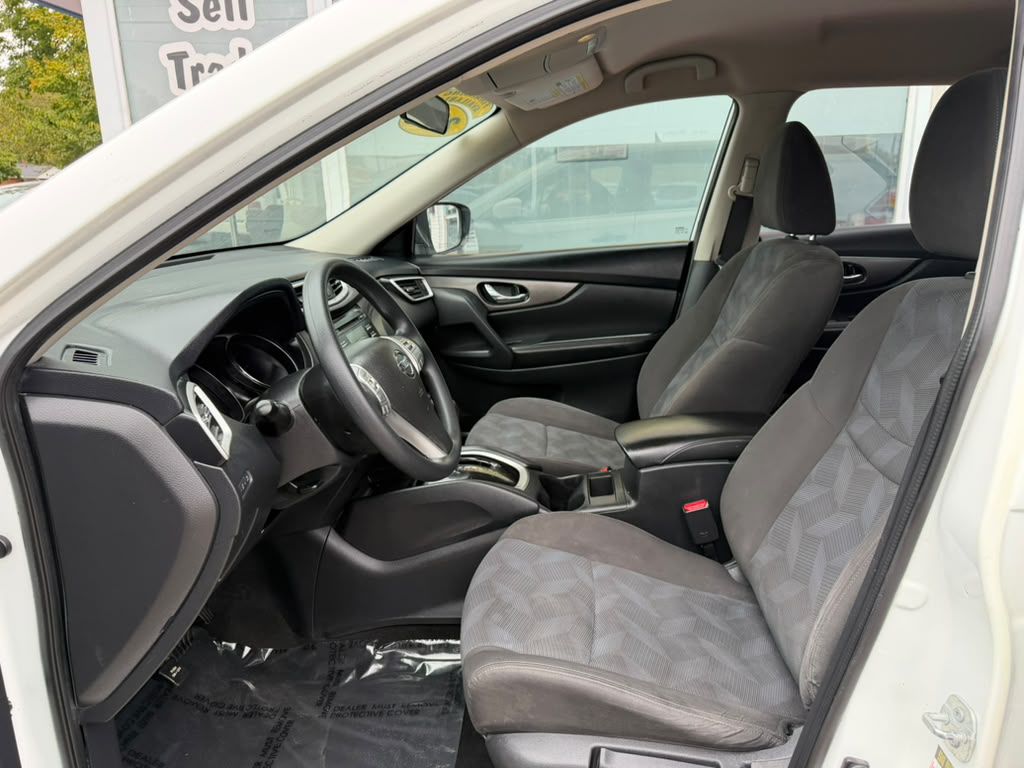 Photo 13 of this NISSAN ROGUE