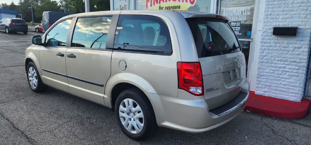 Photo 6 of this DODGE GRAND CARAVAN