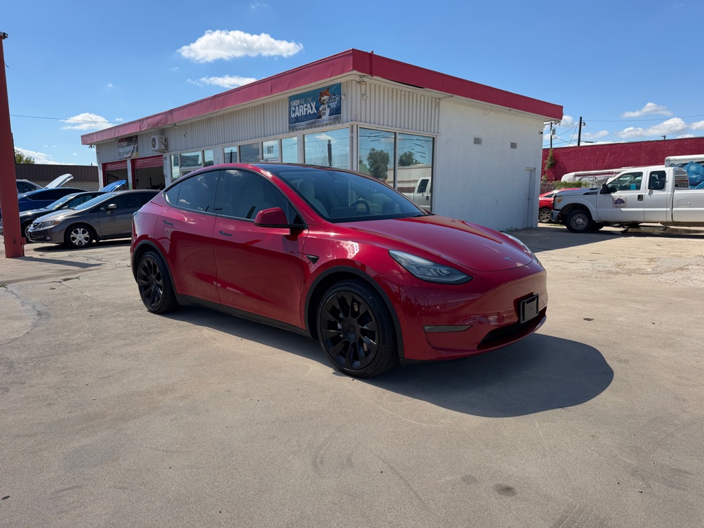 Photo 8 of this TESLA MODEL Y