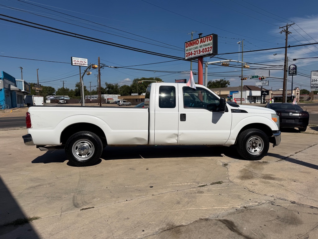 Photo 7 of this FORD F-250 SUPER DUT