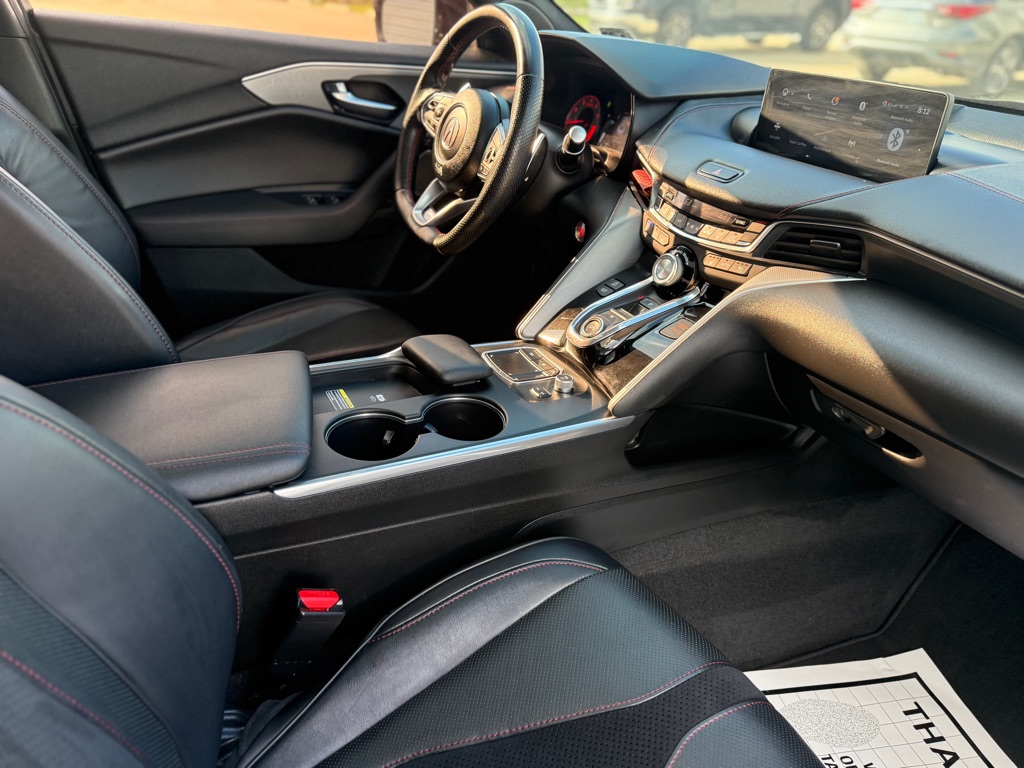 Photo 12 of this ACURA TLX