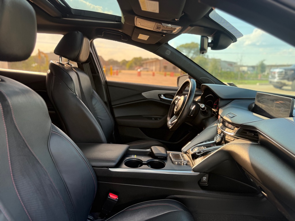 Photo 13 of this ACURA TLX