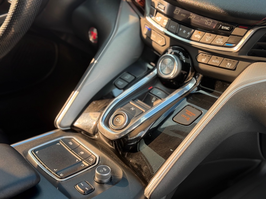 Photo 15 of this ACURA TLX
