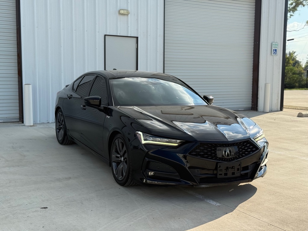 Photo 2 of this ACURA TLX