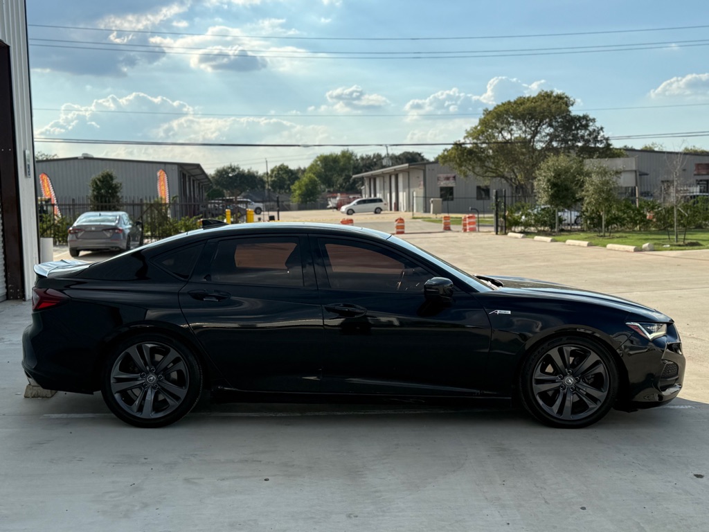 Photo 5 of this ACURA TLX
