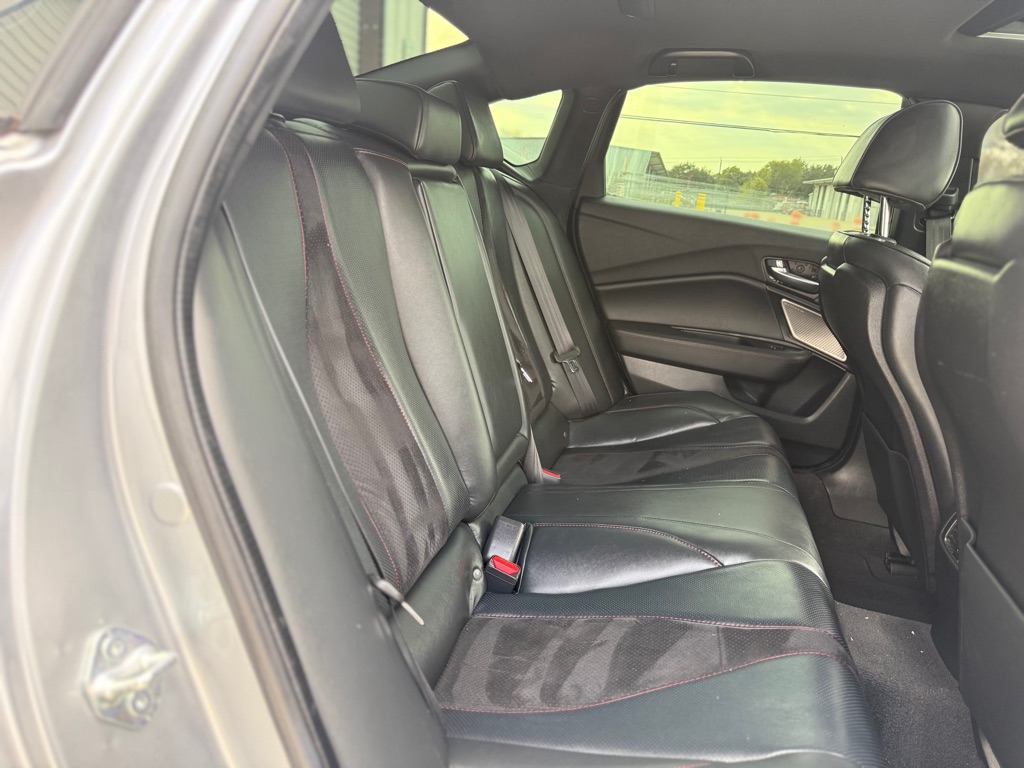 Photo 22 of this ACURA TLX
