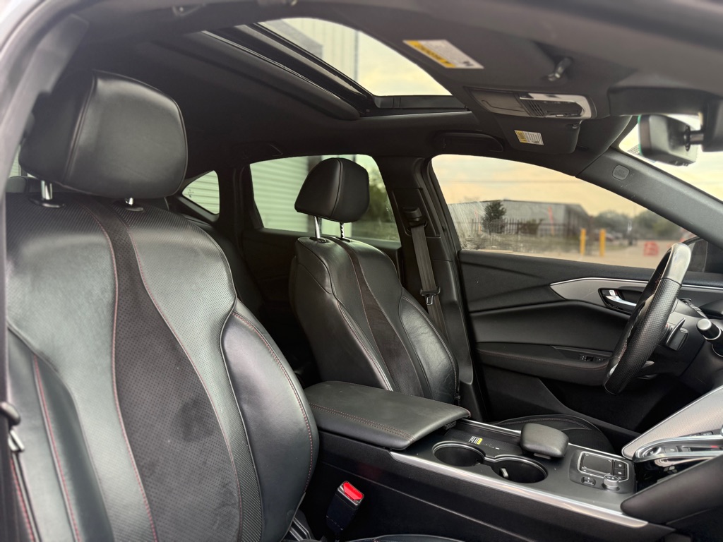 Photo 26 of this ACURA TLX