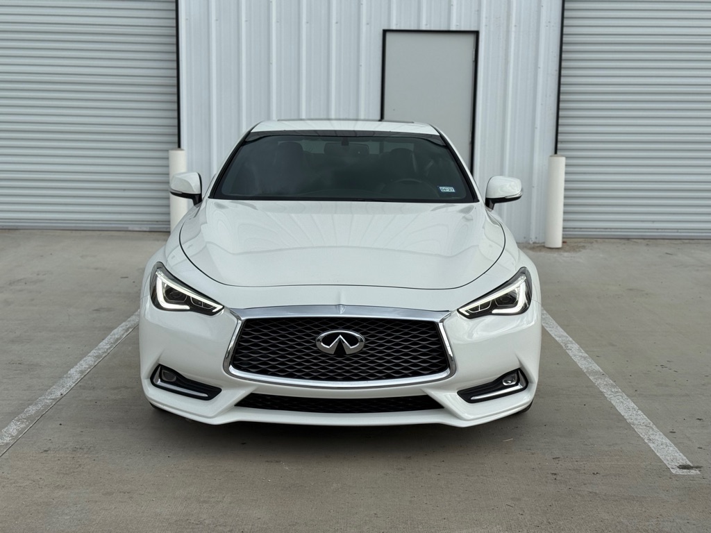 Photo 2 of this INFINITI Q60