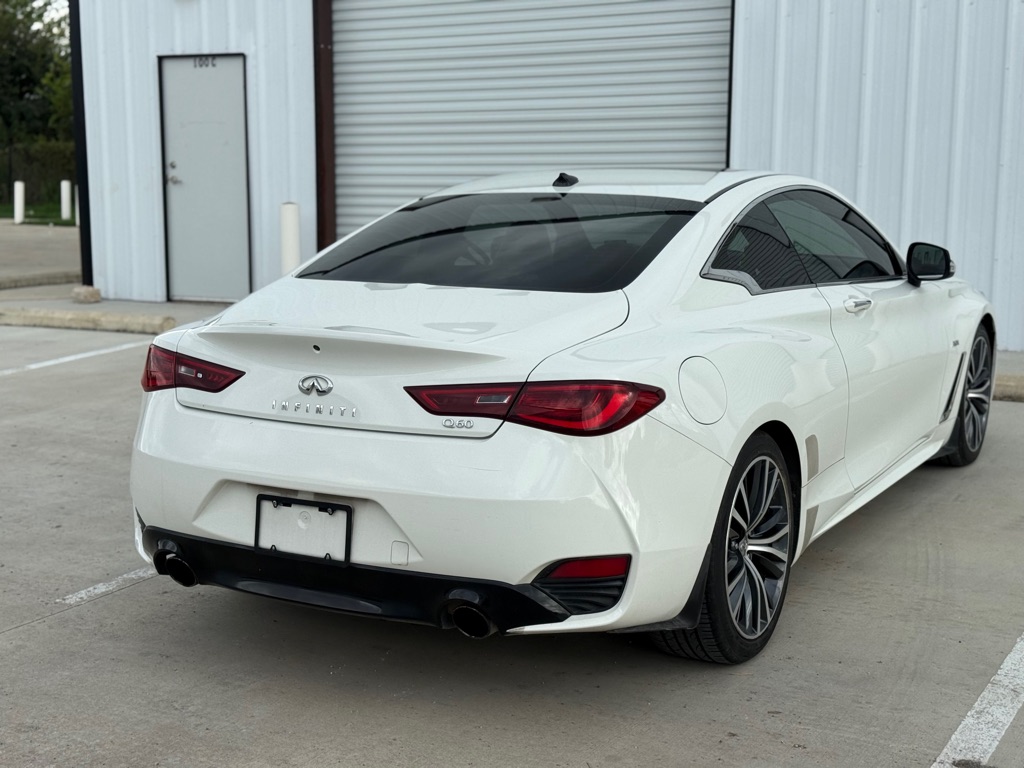 Photo 6 of this INFINITI Q60