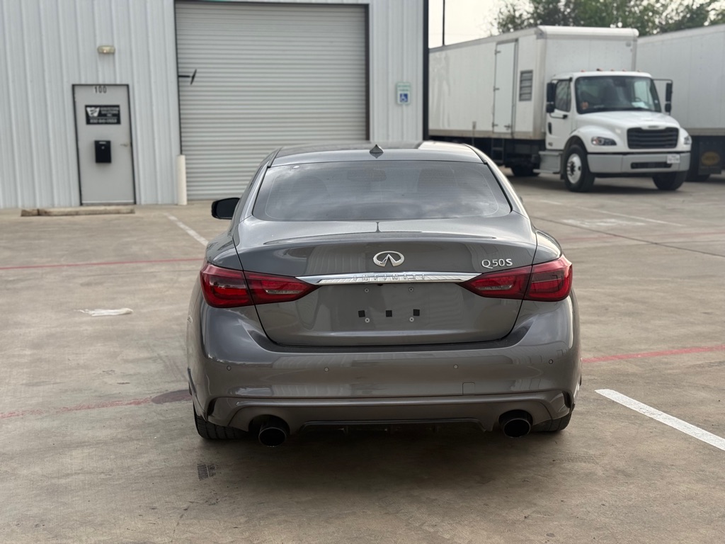 Photo 5 of this INFINITI Q50