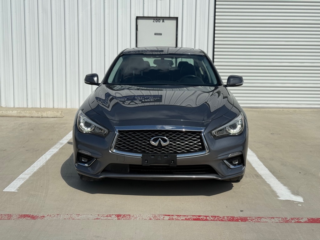 Photo 3 of this INFINITI Q50