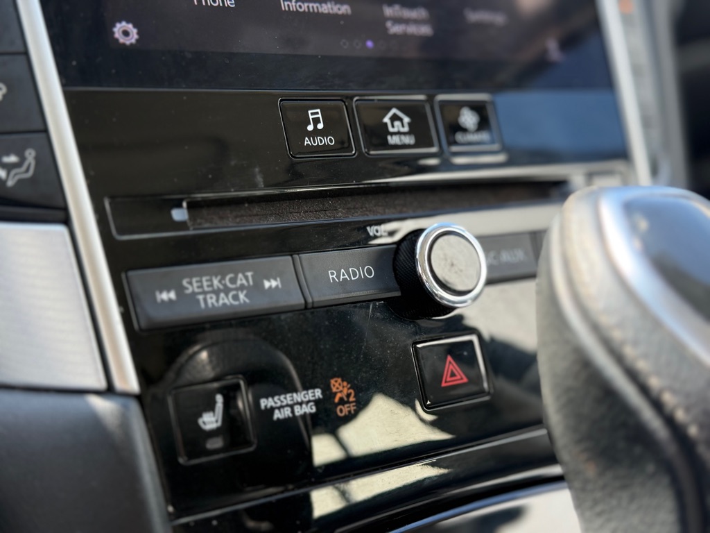 Photo 15 of this INFINITI Q50