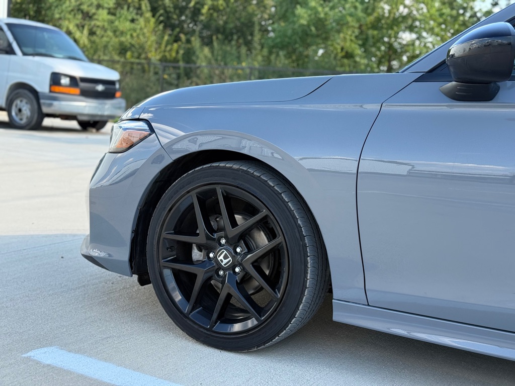 Photo 7 of this HONDA CIVIC
