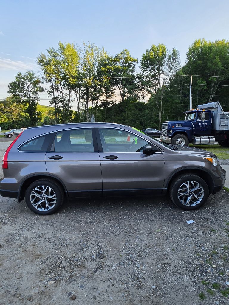 2011 Honda CR-V LX - Photo 10