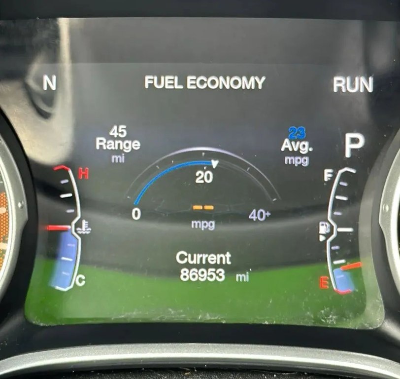 Photo 12 of this JEEP COMPASS