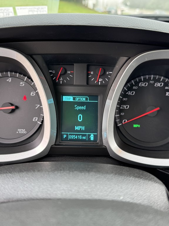 Photo 6 of this CHEVROLET EQUINOX