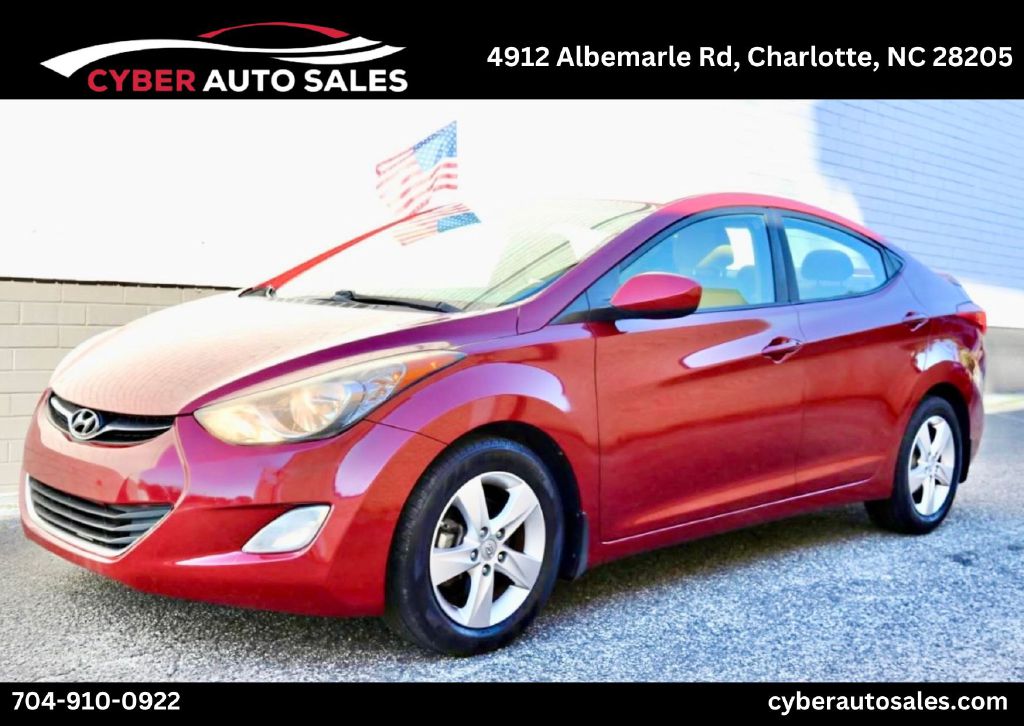 Red 2013 Hyundai Elantra GLS FWD Sedan Front-Wheel Drive Automatic