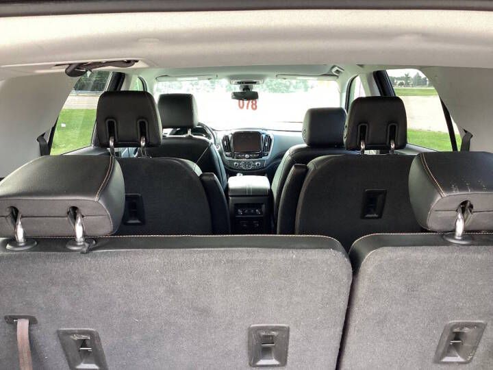Photo 8 of this CHEVROLET TRAVERSE