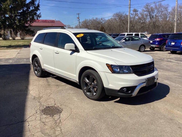 Photo 2 of this DODGE JOURNEY