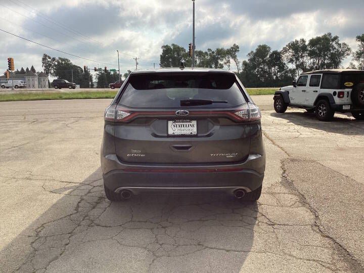 Photo 6 of this FORD EDGE
