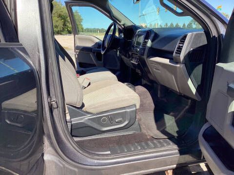 Photo 9 of this FORD F-150