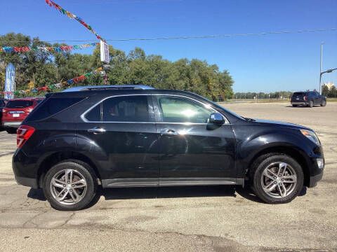 Photo 2 of this CHEVROLET EQUINOX