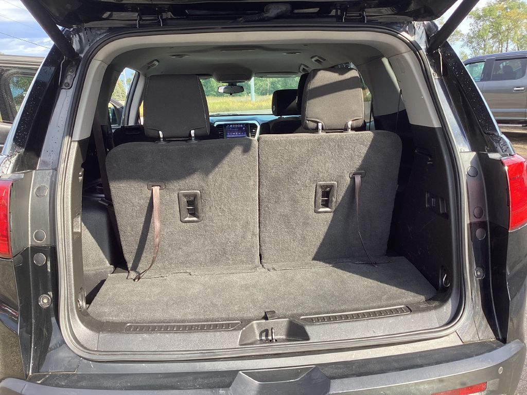 Photo 15 of this GMC ACADIA