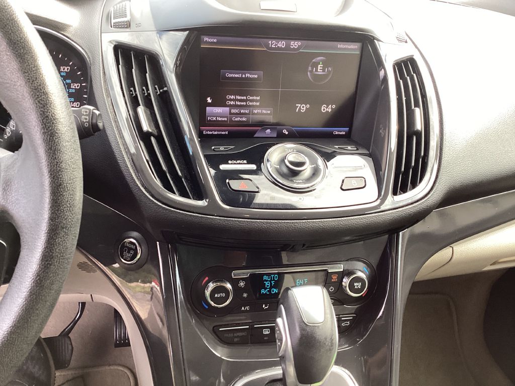 Photo 10 of this FORD ESCAPE