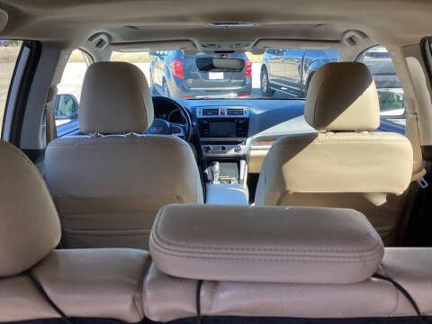 Photo 7 of this SUBARU OUTBACK