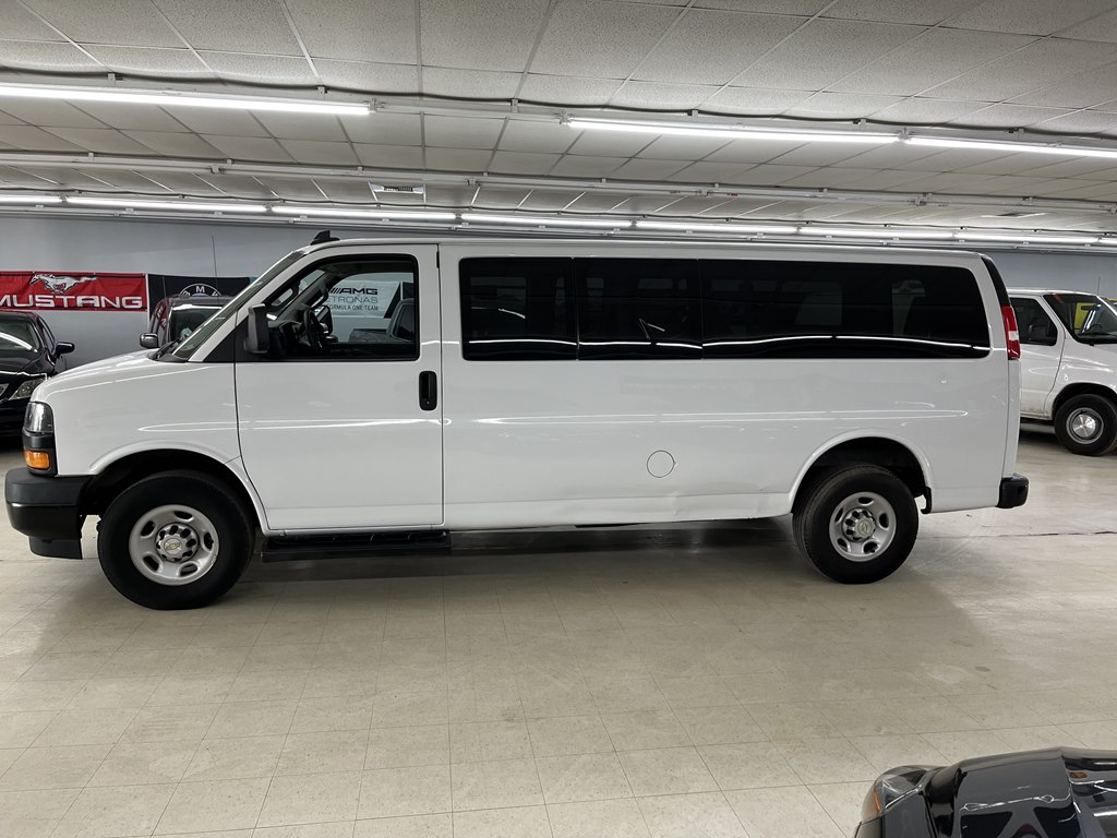 Photo 7 of this CHEVROLET EXPRESS