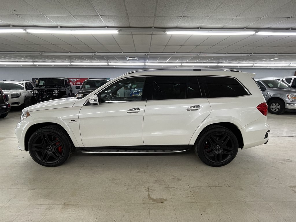 Photo 5 of this MERCEDES-BENZ GL-CLASS