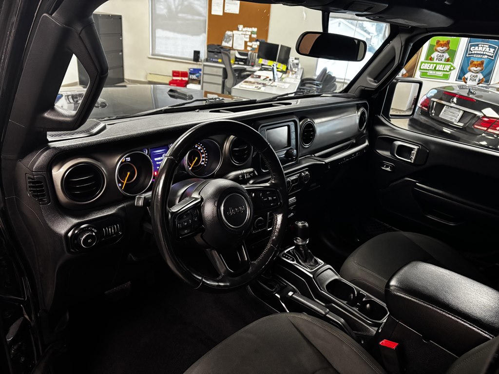 Photo 14 of this JEEP WRANGLER UNLIMI