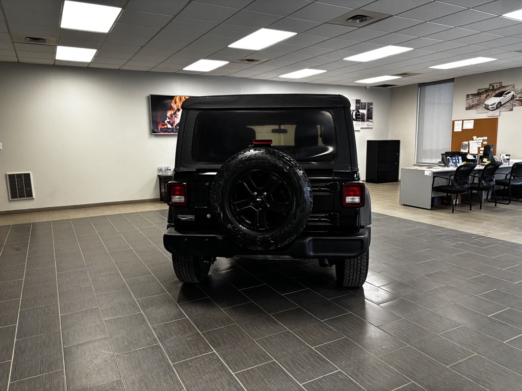 Photo 7 of this JEEP WRANGLER UNLIMI