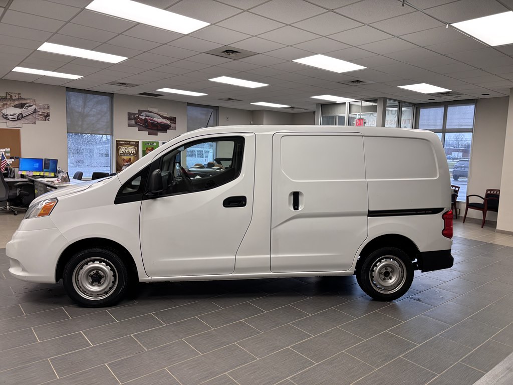 Photo 7 of this NISSAN NV200