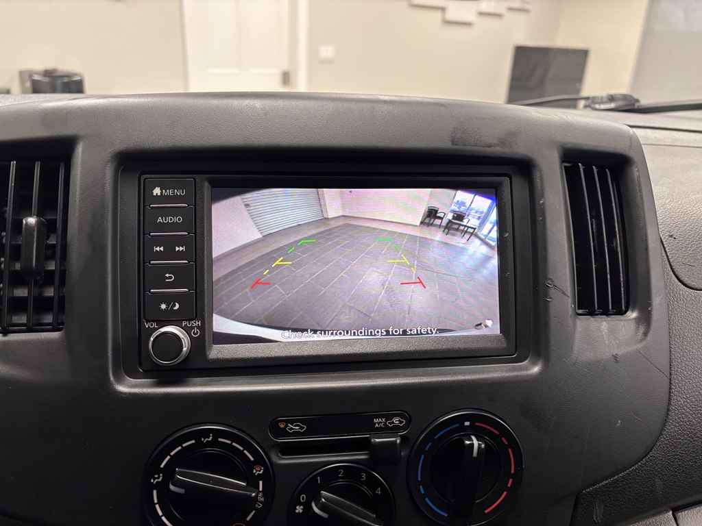 Photo 13 of this NISSAN NV200
