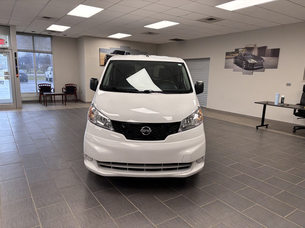 Photo 5 of this NISSAN NV200