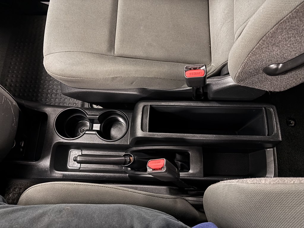 Photo 19 of this NISSAN NV200