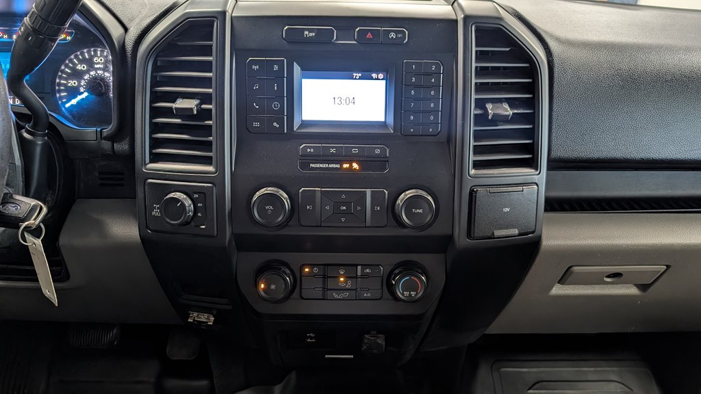Photo 12 of this FORD F-150