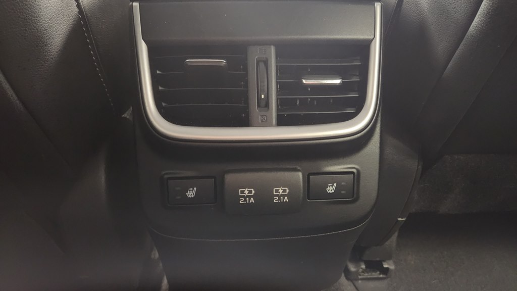 Photo 19 of this SUBARU OUTBACK