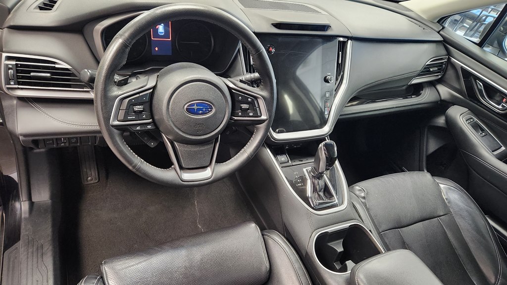 Photo 14 of this SUBARU OUTBACK