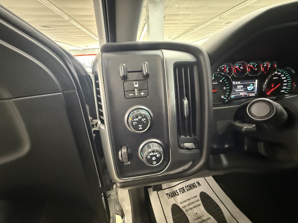 Photo 12 of this CHEVROLET SILVERADO 1500