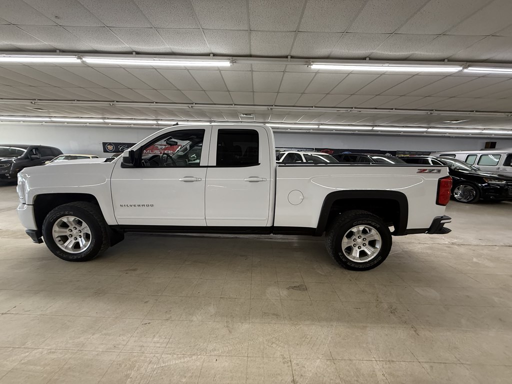 Photo 8 of this CHEVROLET SILVERADO 1500