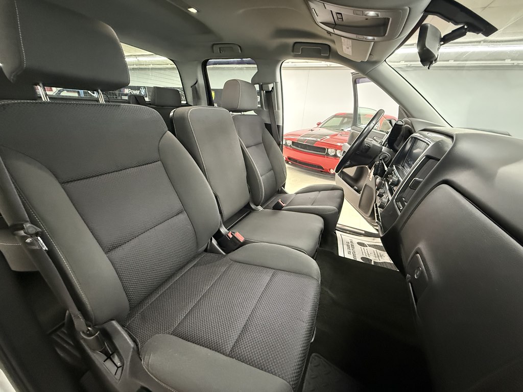 Photo 14 of this CHEVROLET SILVERADO 1500