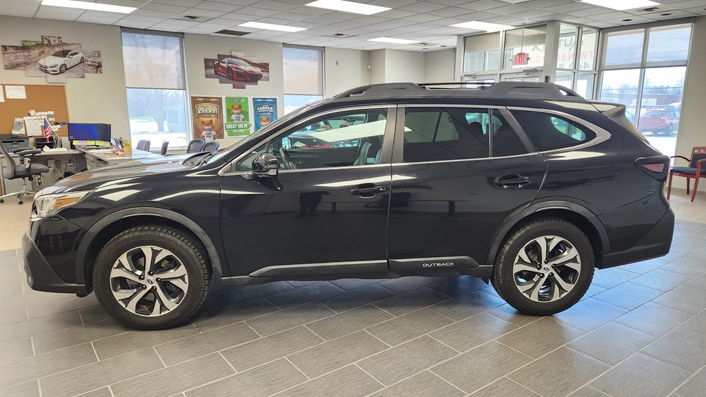Photo 7 of this SUBARU OUTBACK