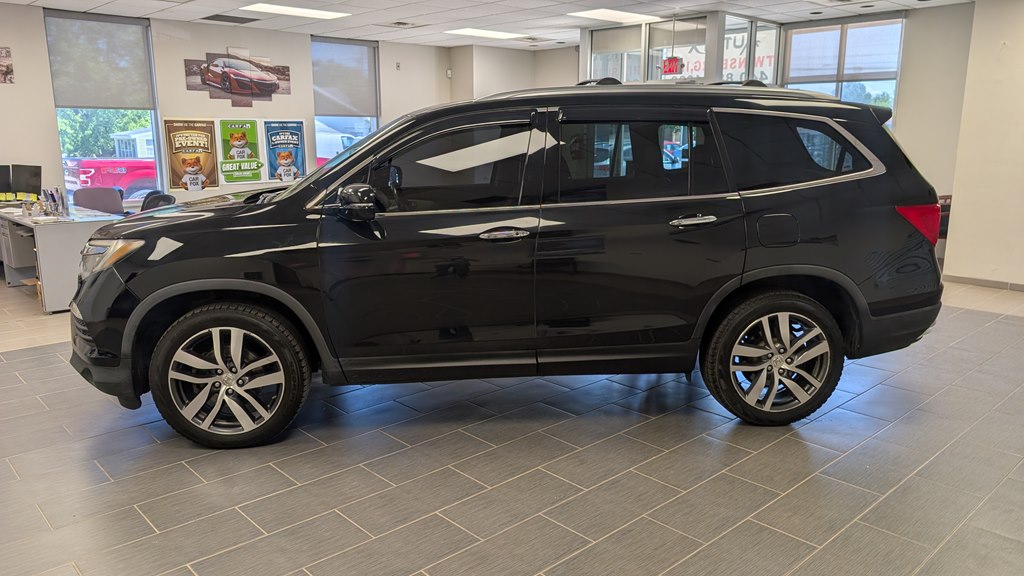 Photo 7 of this HONDA PILOT