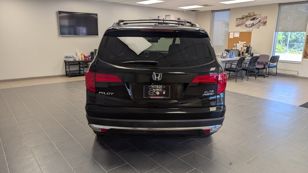Photo 5 of this HONDA PILOT