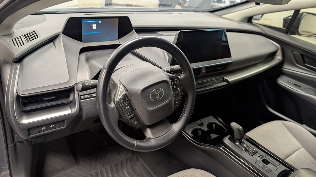 Photo 19 of this TOYOTA PRIUS