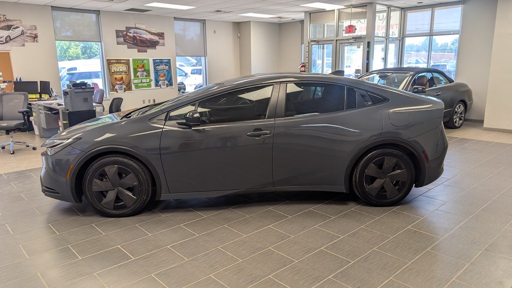 Photo 7 of this TOYOTA PRIUS